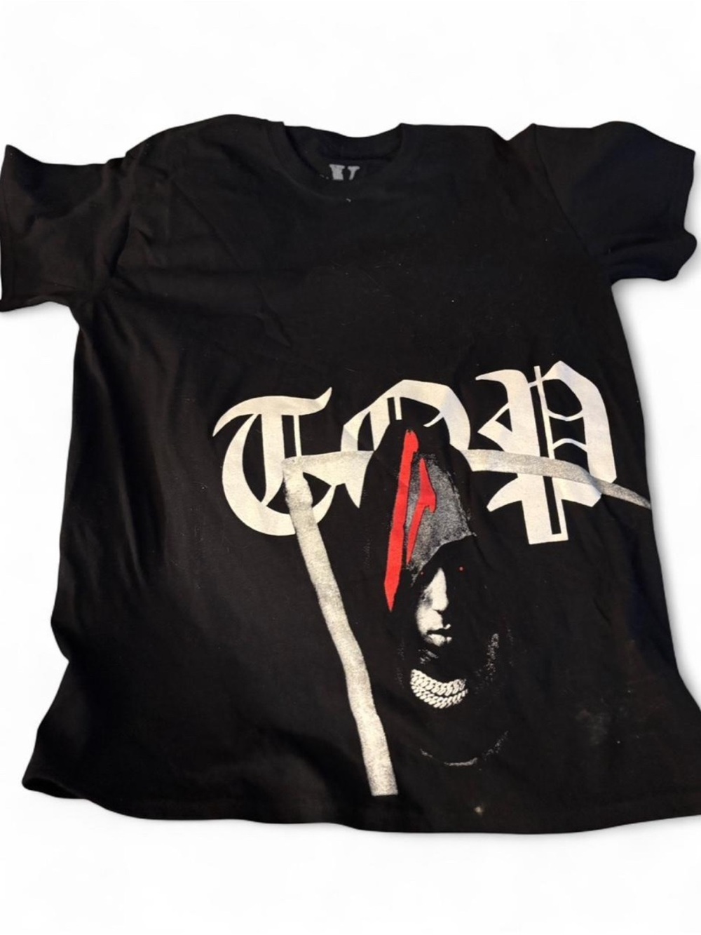 Men's Black Graphic Short Sleeve Tee with Red Accent